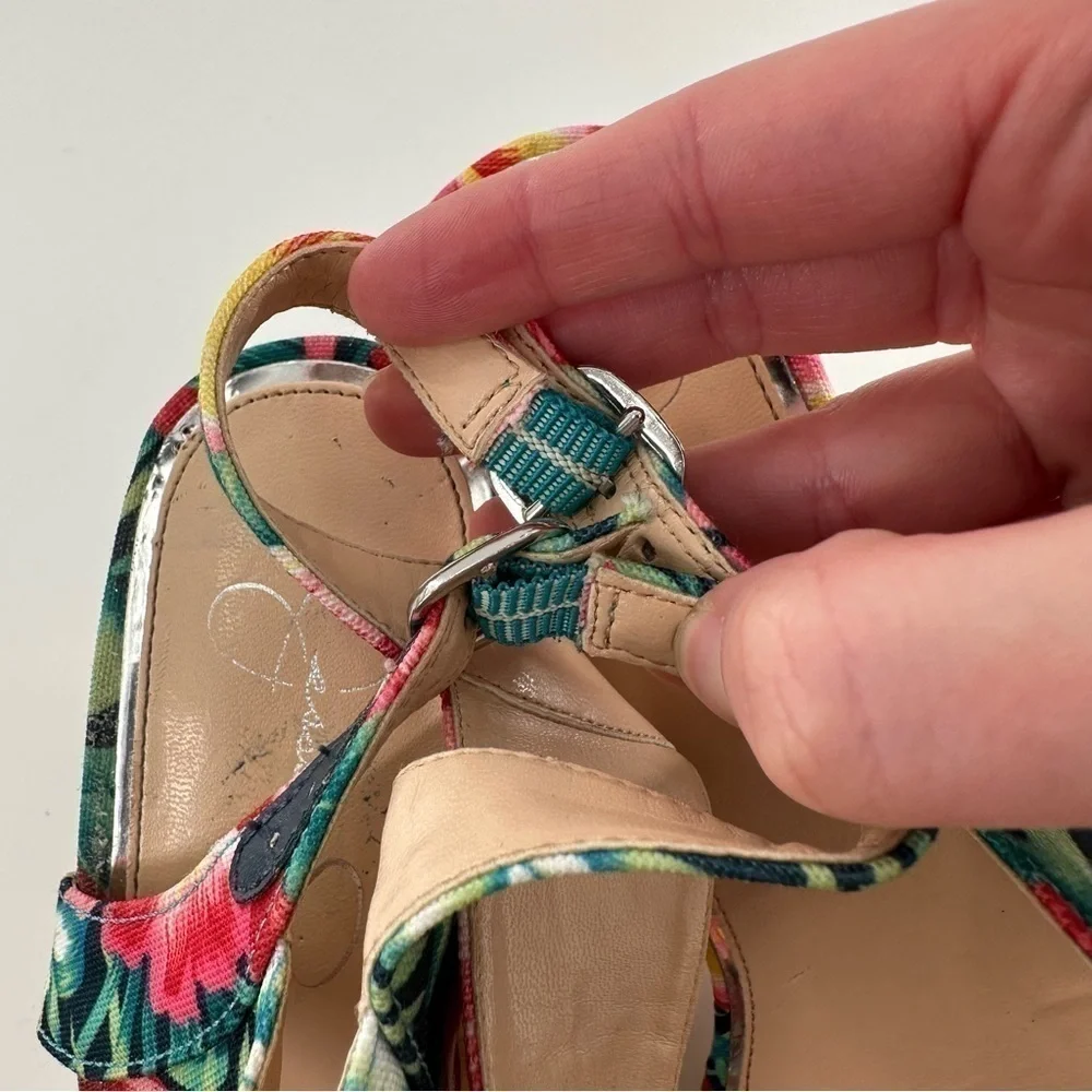 Jessica Simpson Jeisha sandals 10 40 multicolored floral tropical cork wedges